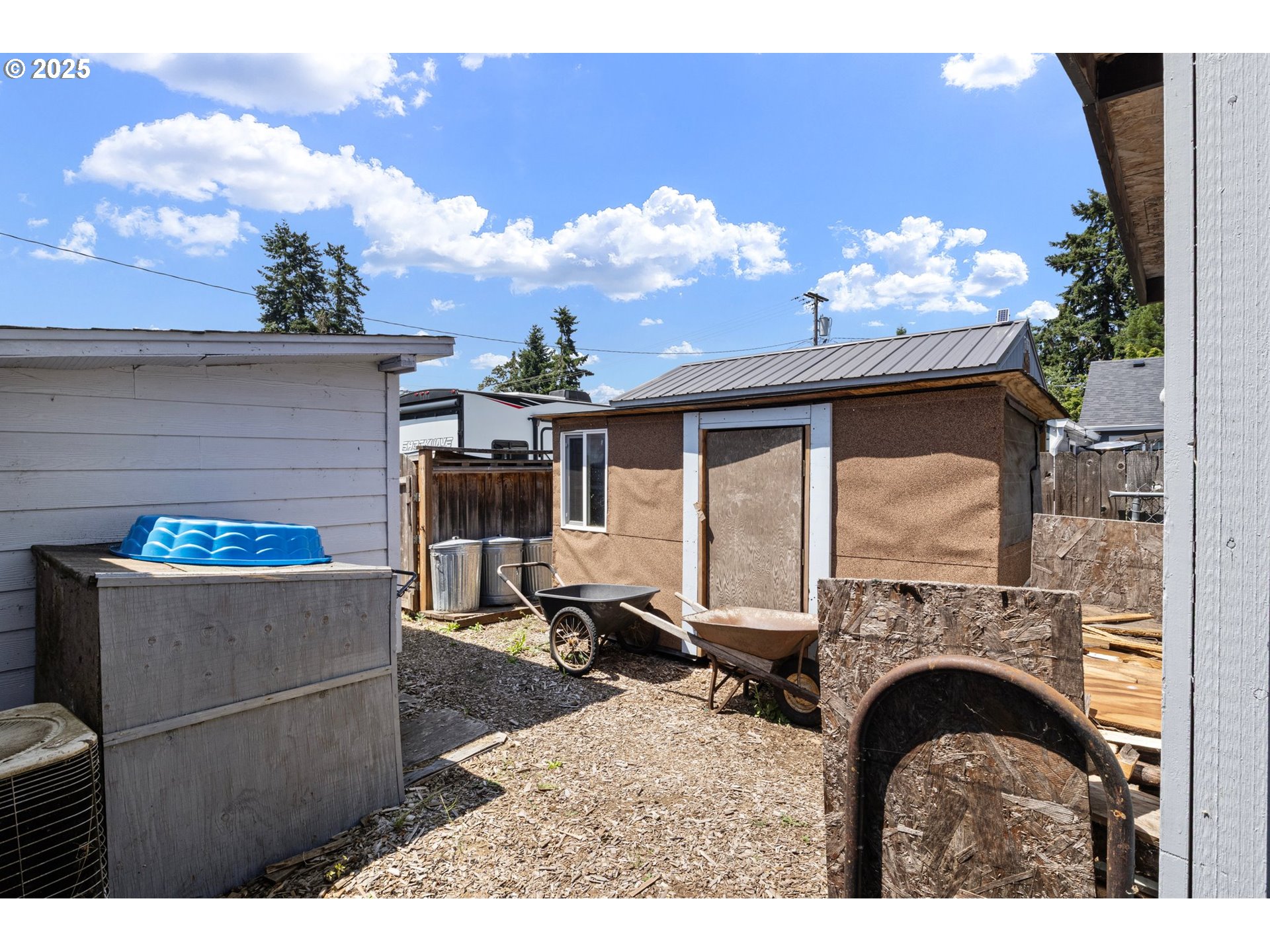 4635 Daisy Street Springfield, OR 97478 - Photo 37 of 44