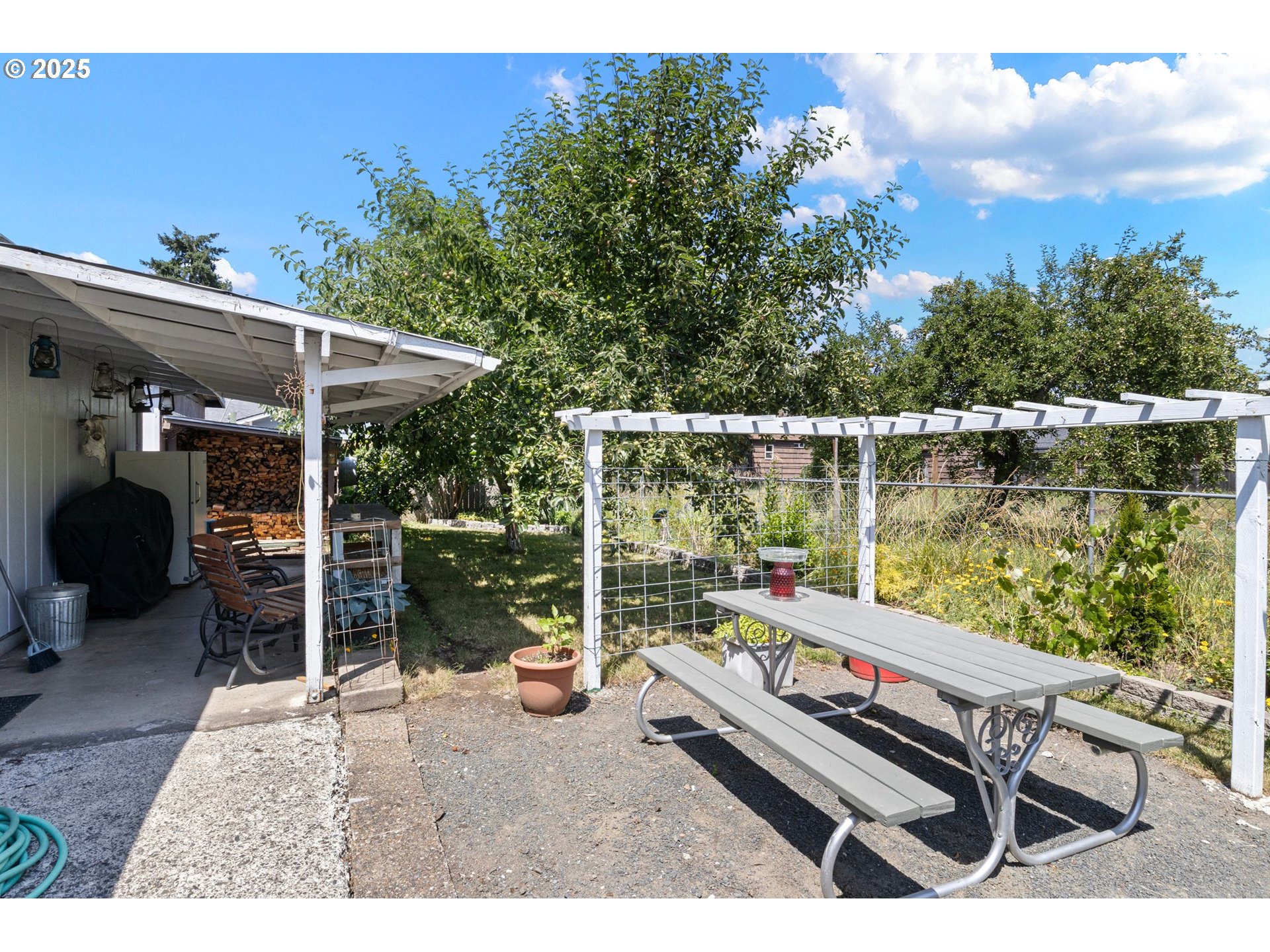 4635 Daisy Street Springfield, OR 97478 - Photo 38 of 44