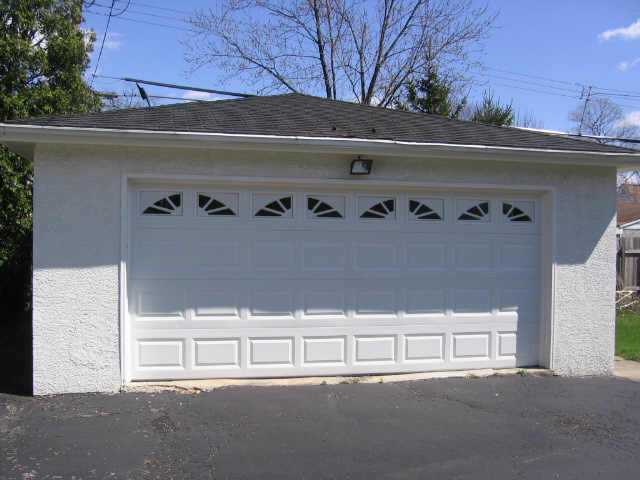212 North Merkle Road Columbus, OH 43209 - Photo 2 of 5