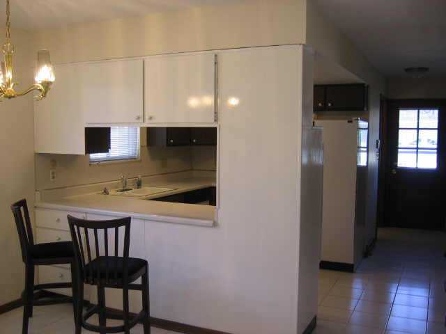 212 North Merkle Road Columbus, OH 43209 - Photo 3 of 5