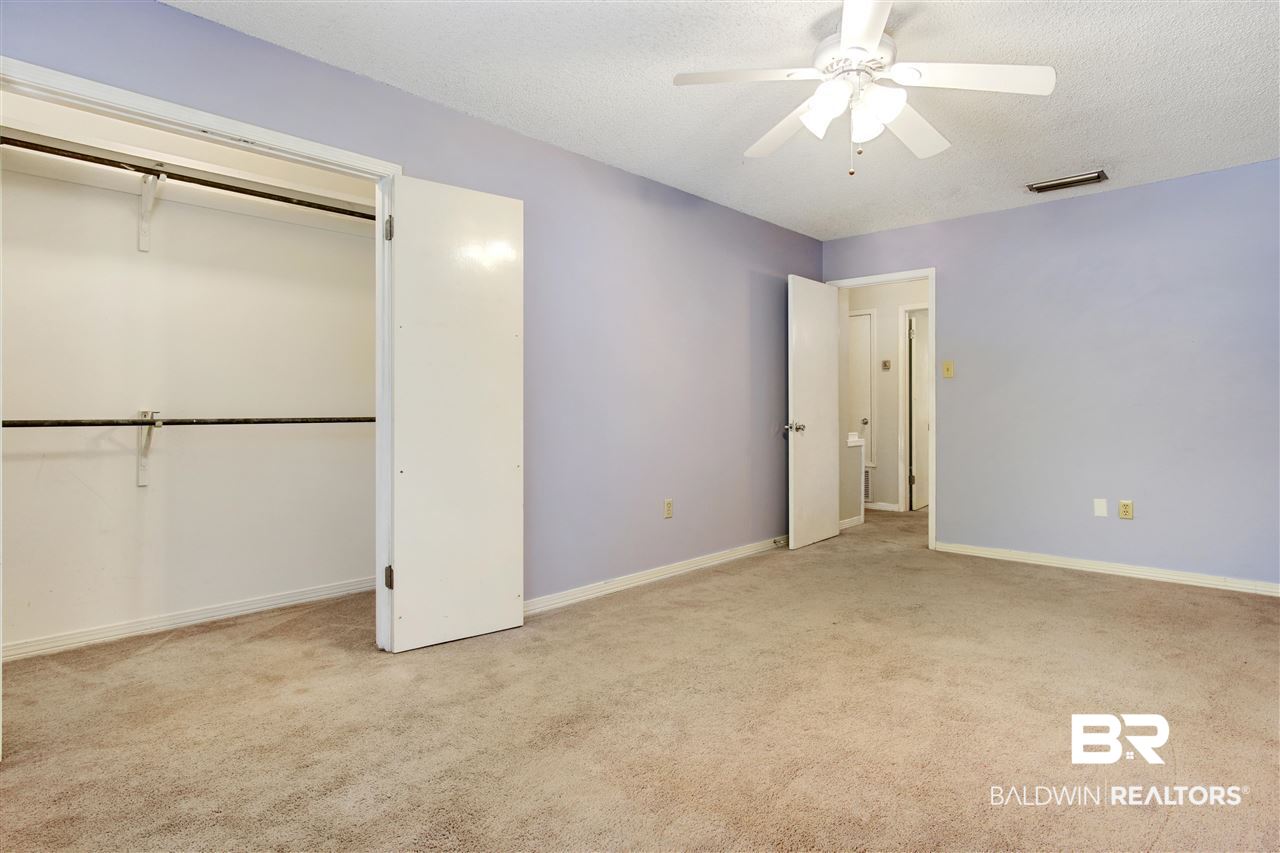 954 Dickenson Avenue Mobile, AL 36609 - Photo 15 of 26