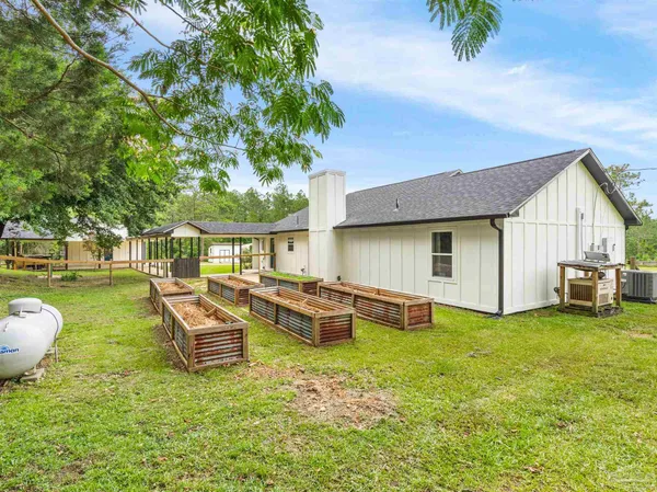 $950,000 | 20800 County Road 87, Robertsdale, AL 36567