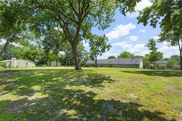 $250,000 | 705-707 Southeast High N/a Lee's Summit, Lee's Summit, MO 64063