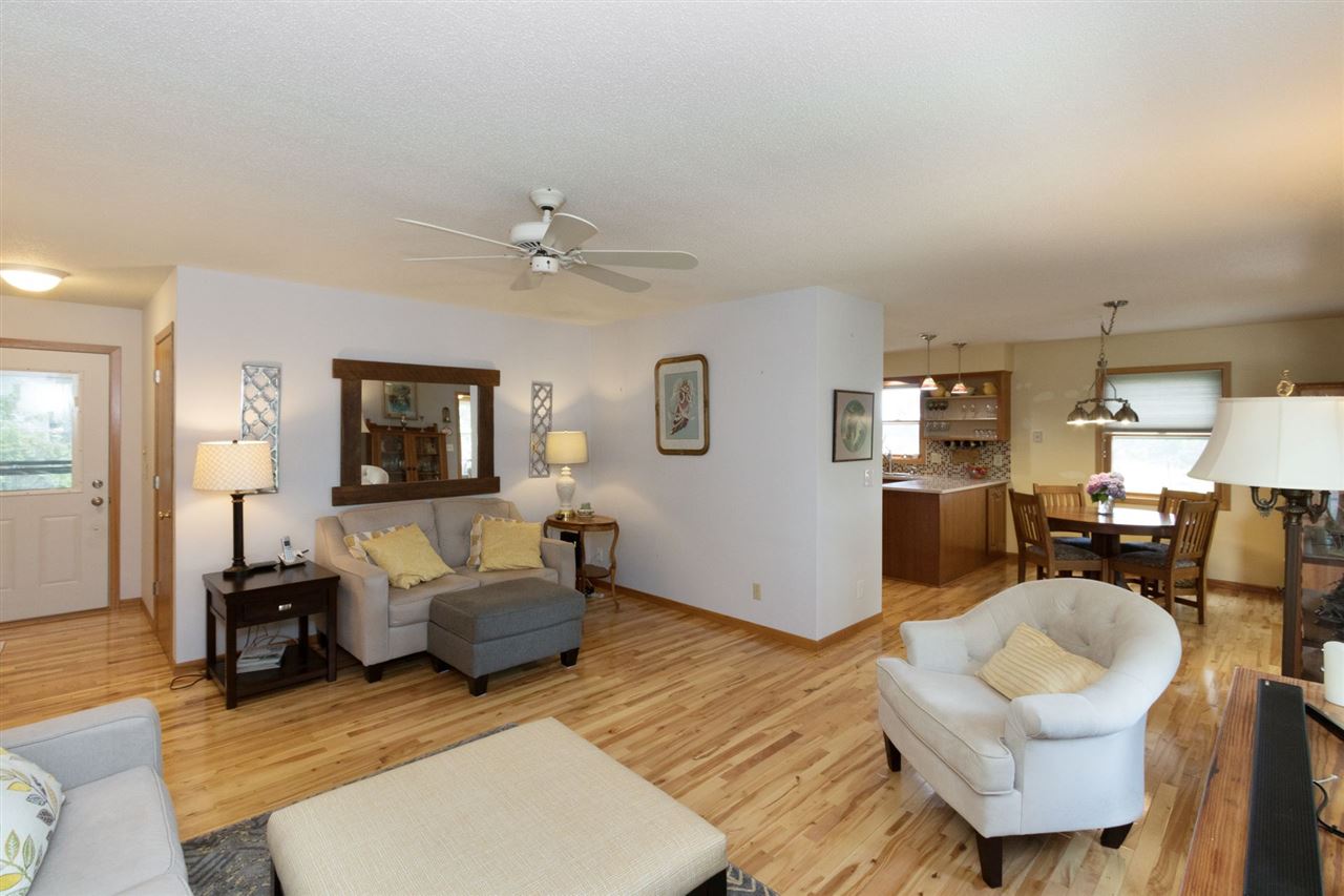 2318 Jordan Creek Road Northeast Solon, IA 52333 - Photo 13 of 43 Gallery Image 13