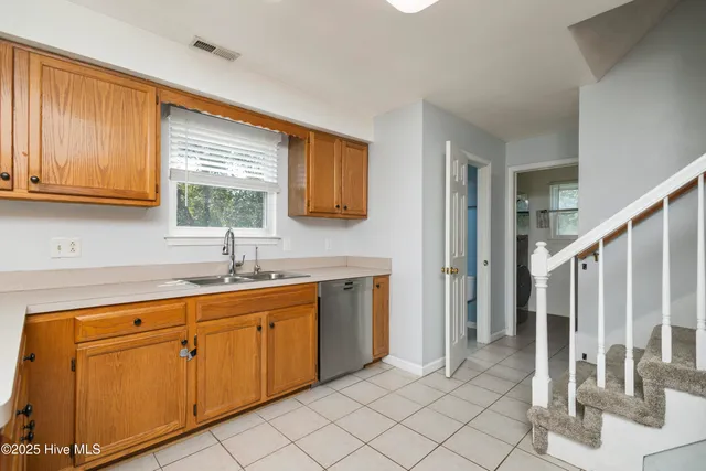 $415,000 | 123 Kings Way, Moyock, NC 27958