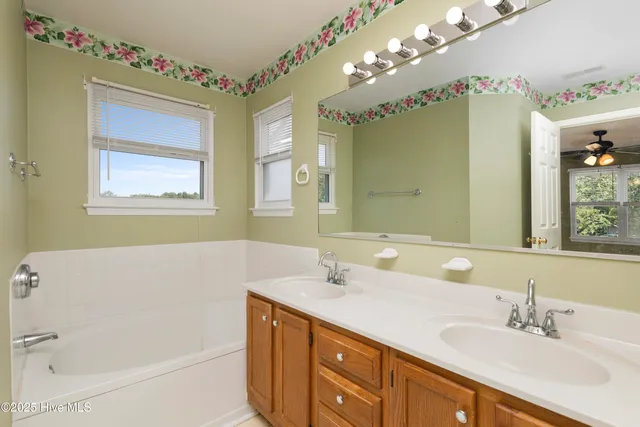 $415,000 | 123 Kings Way, Moyock, NC 27958