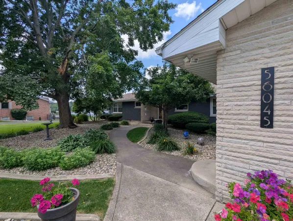 $570,000 | 56045 Riverdale Drive, Elkhart, IN 46514