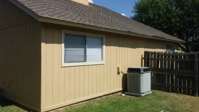 $1,650 | 507 Cutty Trail, Unit B, Lakeway, TX 78734