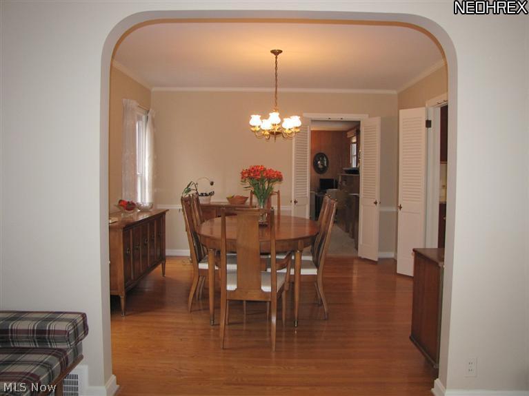 2311 Traymore Road Cleveland, OH 44118 - Photo 9 of 25 Gallery Image 9