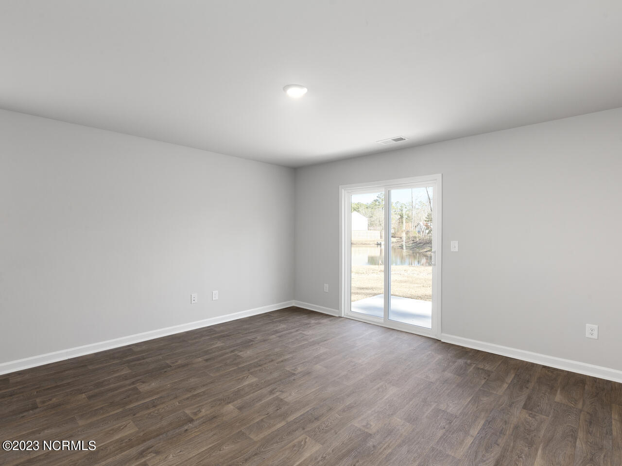 402 Folkstone Road, Unit LOT 71 Holly Ridge, NC 28445 - Photo 16 of 37 living area