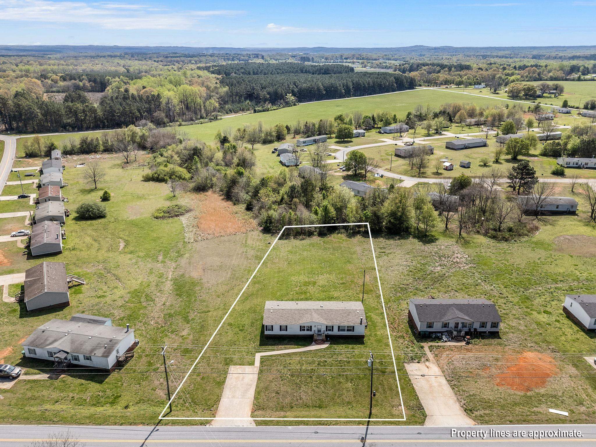 542 Ellis Ferry Road Gaffney, SC 29341 - Photo 36 of 44 Gallery Image 36