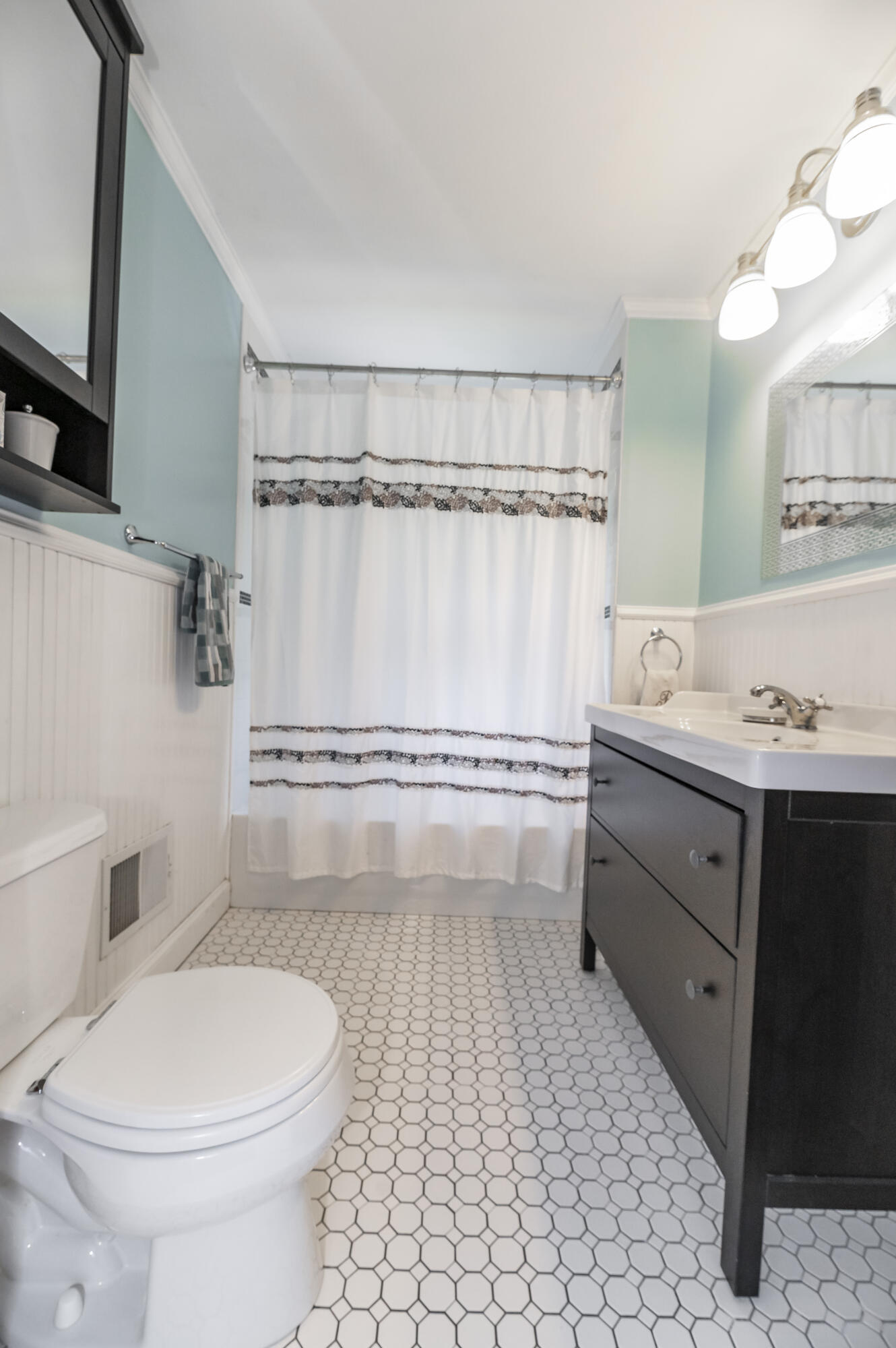 1202 Fontaine Road Lexington, KY 40502 - Photo 41 of 54 1202FontaineDSC_9080