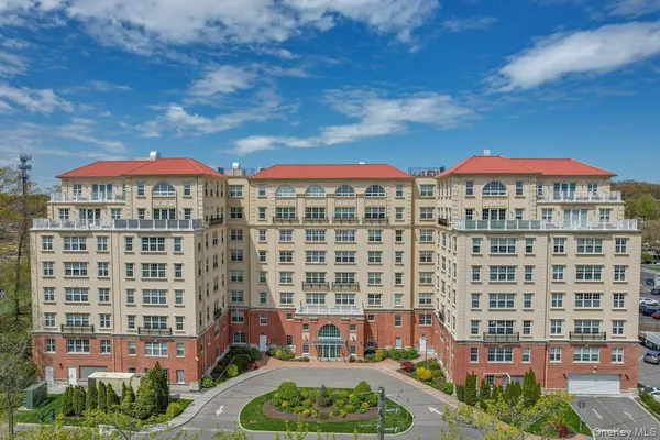 $6,100 | 10 Byron Place, Unit 310, Larchmont, NY 10538