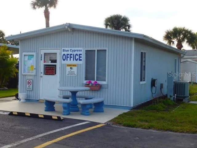 $147,000 | 13865 Southeast 126th Boulevard, Unit 124, Okeechobee, FL 34974