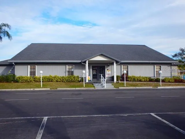 $147,000 | 13865 Southeast 126th Boulevard, Unit 124, Okeechobee, FL 34974