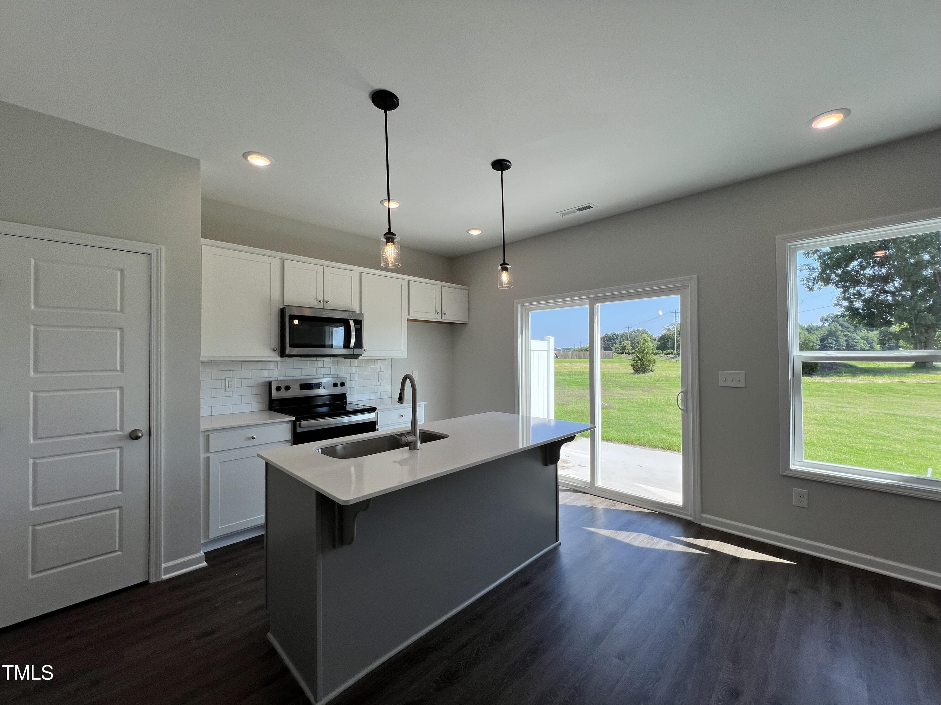 3235 Prospect Church Road Dunn, NC 28334 - Photo 4 of 17 Move In Ready!