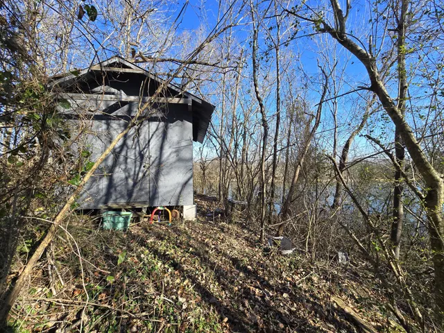 $70,000 | 2800 Jarman Hollow Road, Palmyra, TN 37142