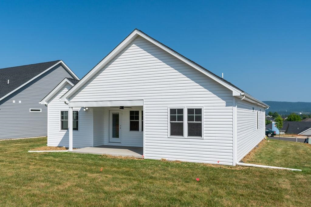 217 Spring Run Lane Waynesboro, VA 22980 - Photo 35 of 37 Gallery Image 35