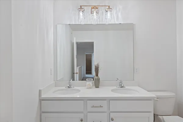 $384,900 | 6708 Jorgensen Avenue South, Cottage Grove, MN 55016
