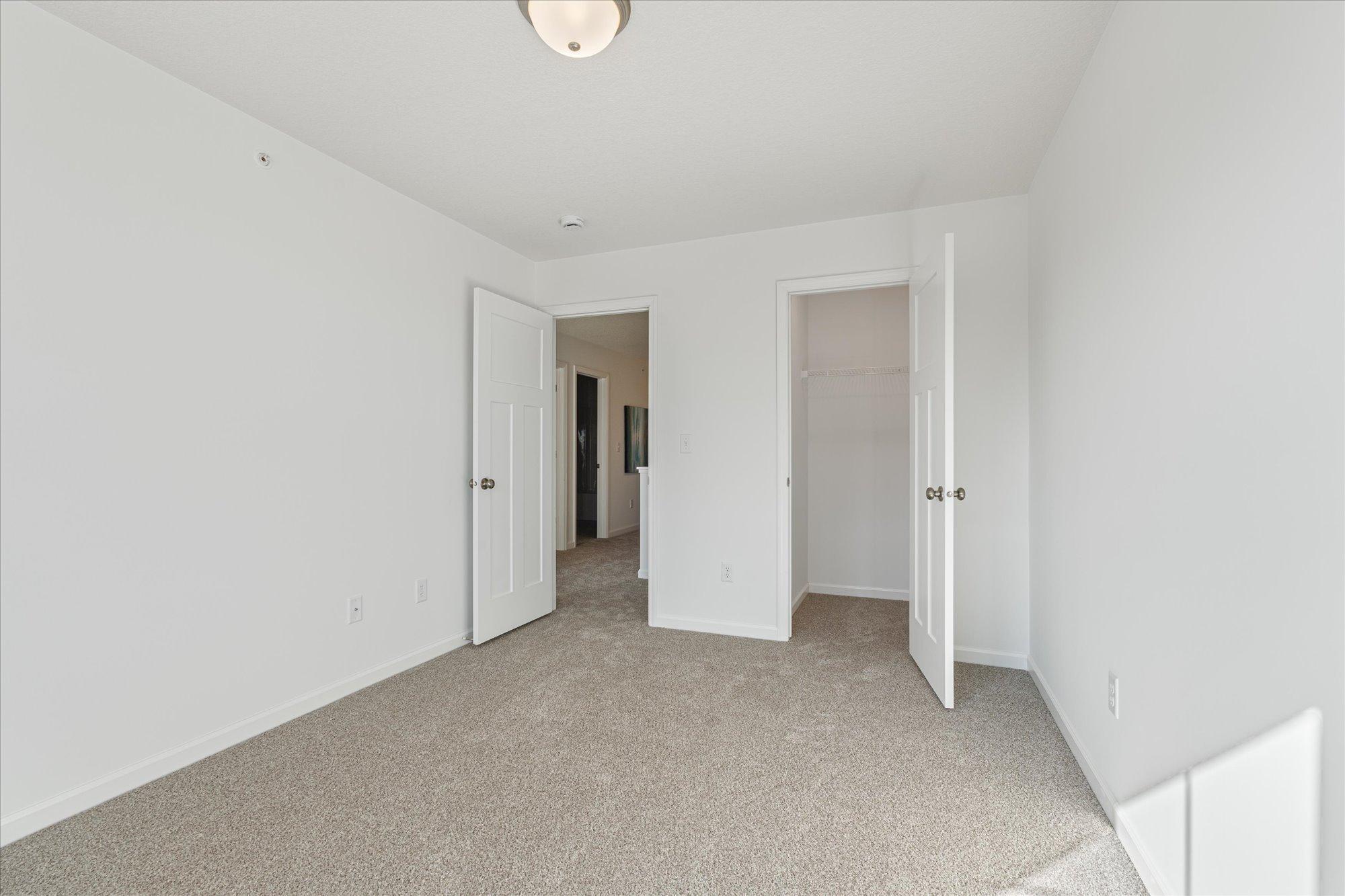 6708 Jorgensen Avenue South Cottage Grove, MN 55016 - Photo 39 of 40