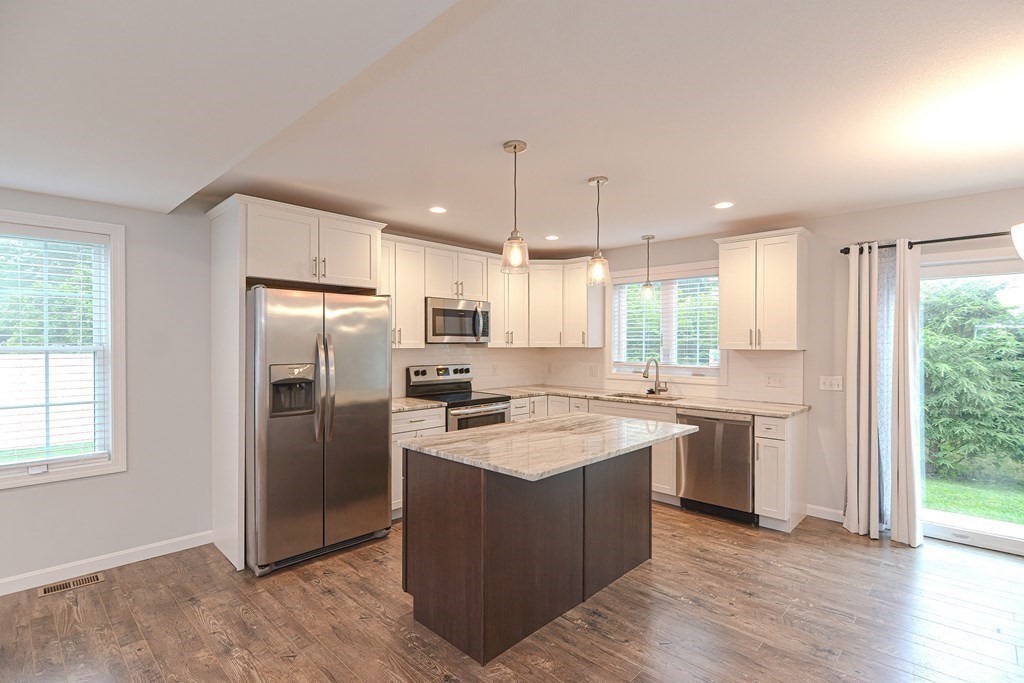 110 Lockhouse Road, Unit F Westfield, MA 01085 - Photo 6 of 25 Gallery Image 6