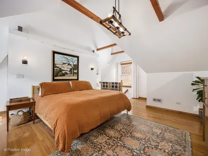 $495,000 | 3243 North Oak Park Avenue, Chicago, IL 60634