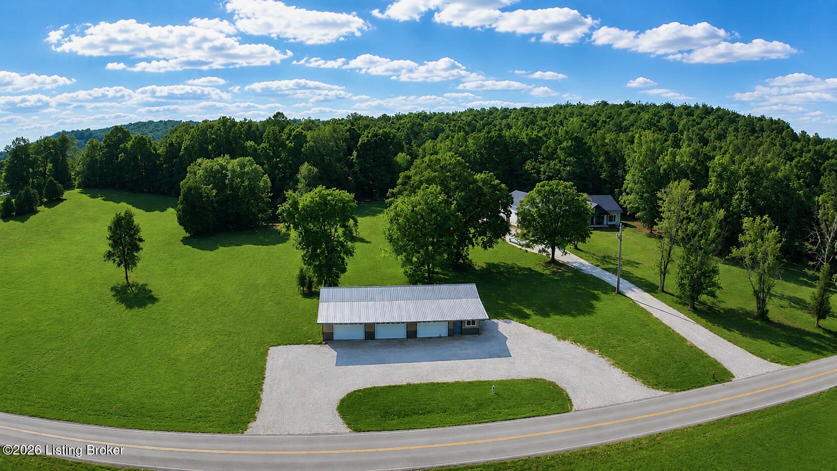1-3 Wax Road Clarkson, KY 42726 - Photo 4 of 10 file_00000000c304720cbb2b608b714f0dbe