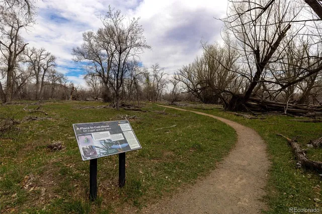 a sign that is on the side of a building