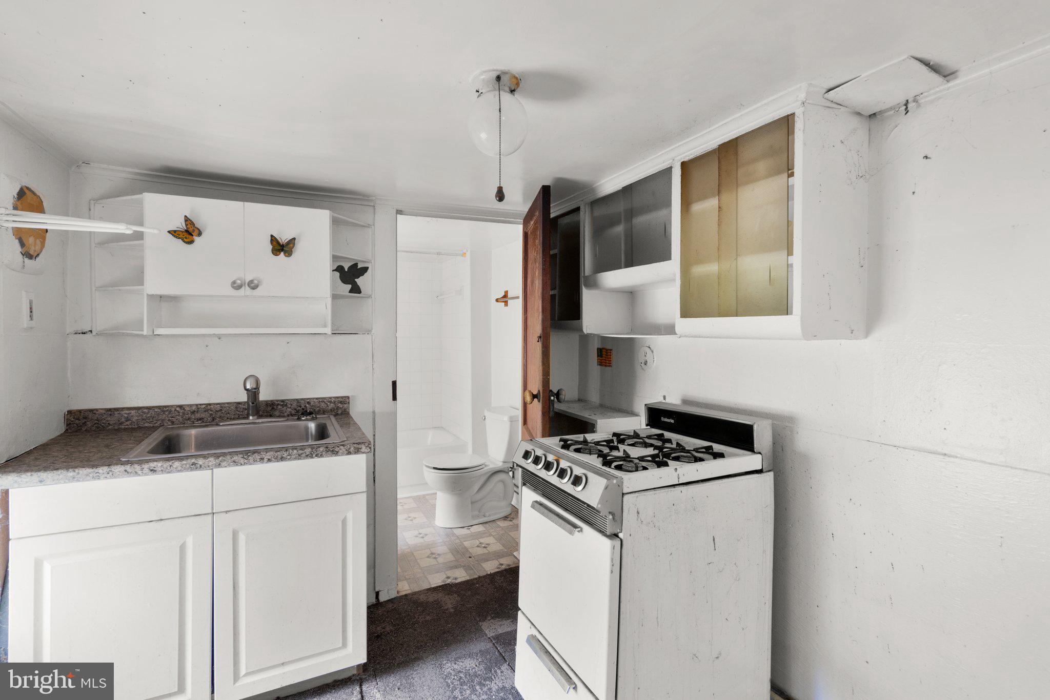 780 Hollow Road Ellicott City, MD 21043 - Photo 17 of 33 Gallery Image 17