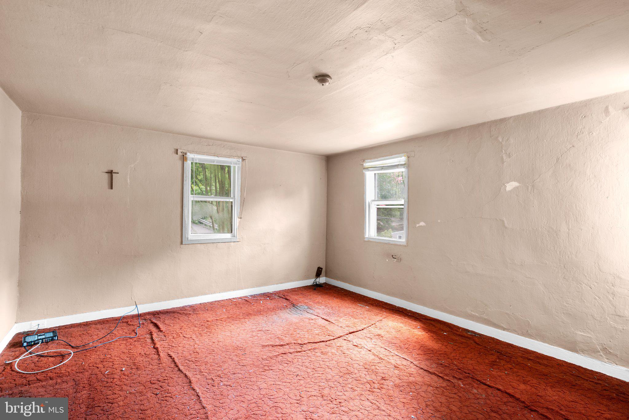 780 Hollow Road Ellicott City, MD 21043 - Photo 22 of 33 2nd level family room