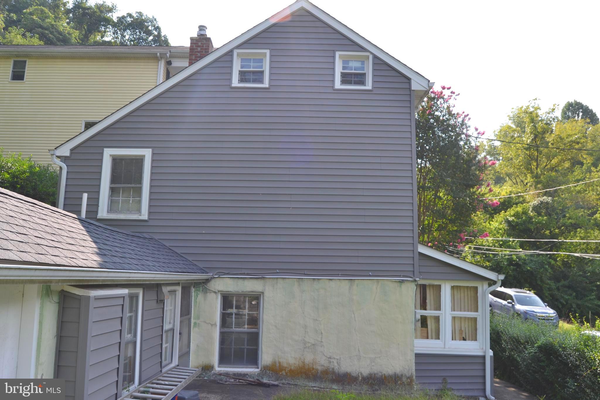 780 Hollow Road Ellicott City, MD 21043 - Photo 5 of 33 View of left side of house