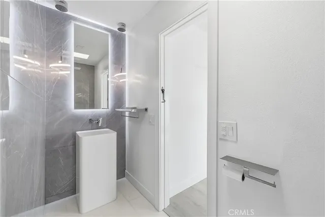 $6,300 | 33791 Mariana Drive, Unit 1, Dana Point, CA 92629