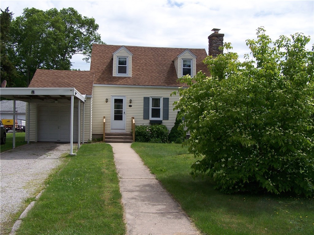 4 Diamond Hill Road Hopkinton, RI 02808 - Photo 3 of 40 Gallery Image 3