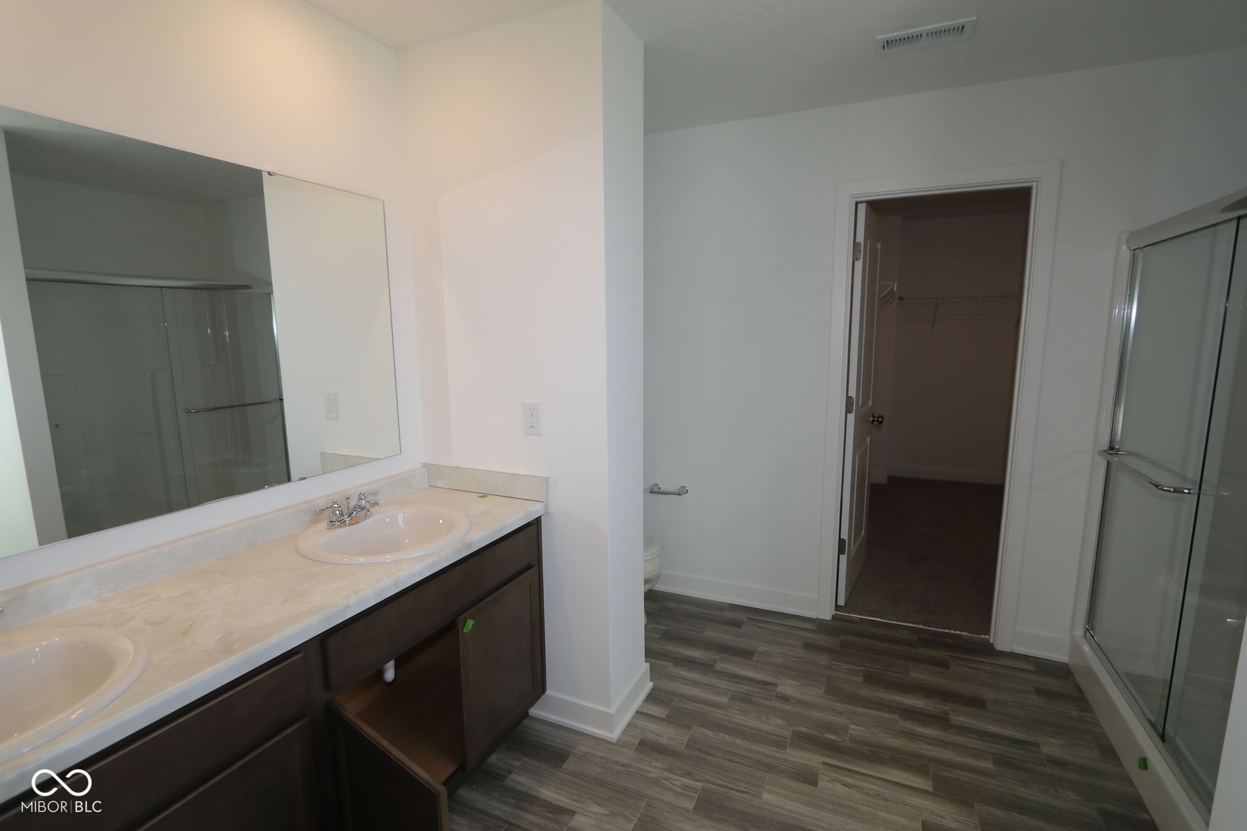 3912 Highcrest Road Indianapolis, IN 46239 - Photo 9 of 16 Gallery Image 9