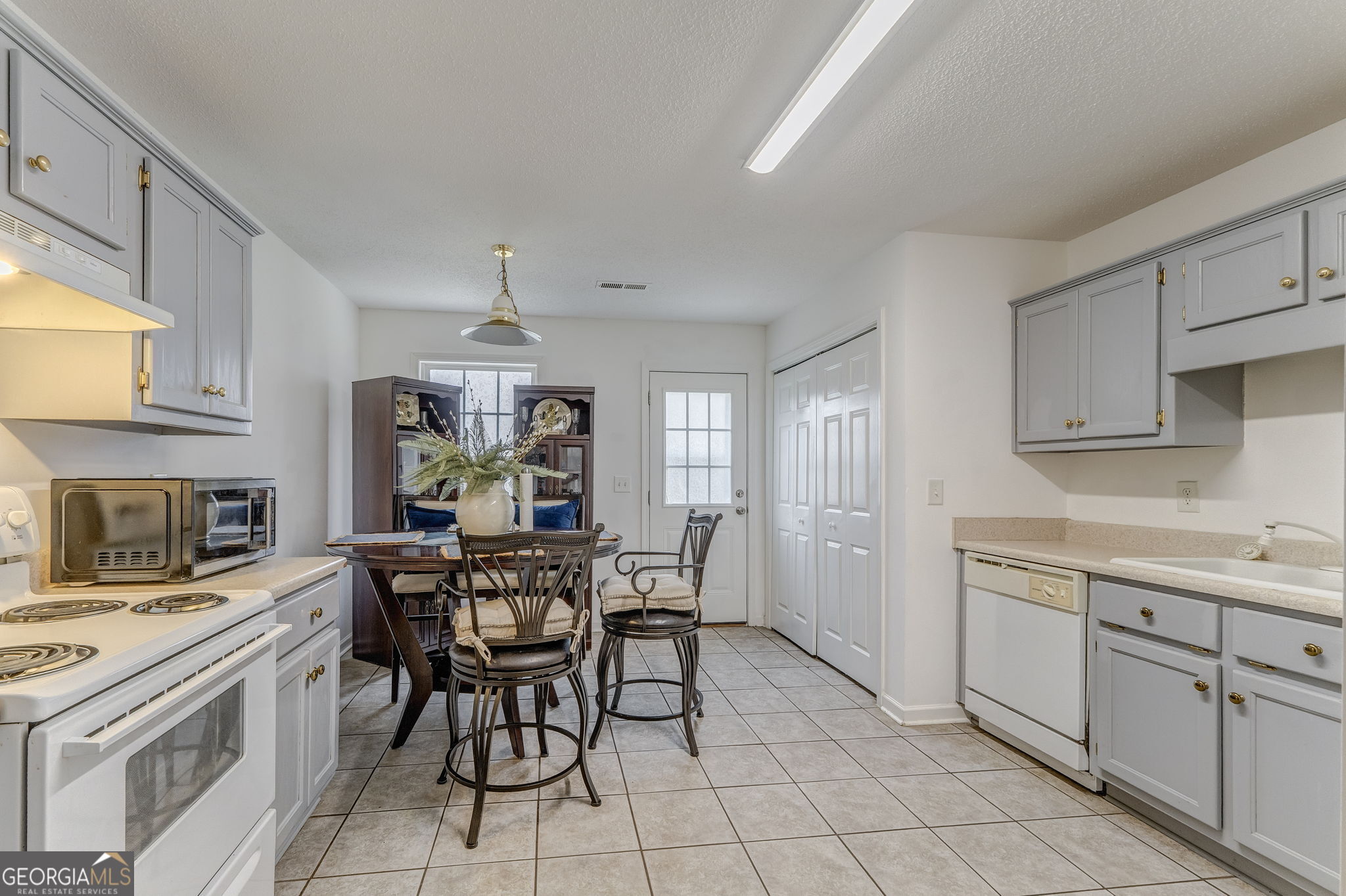 1 Green Acre Road Northeast Rome, GA 30165 - Photo 6 of 30 a view of a kitchen and dining room