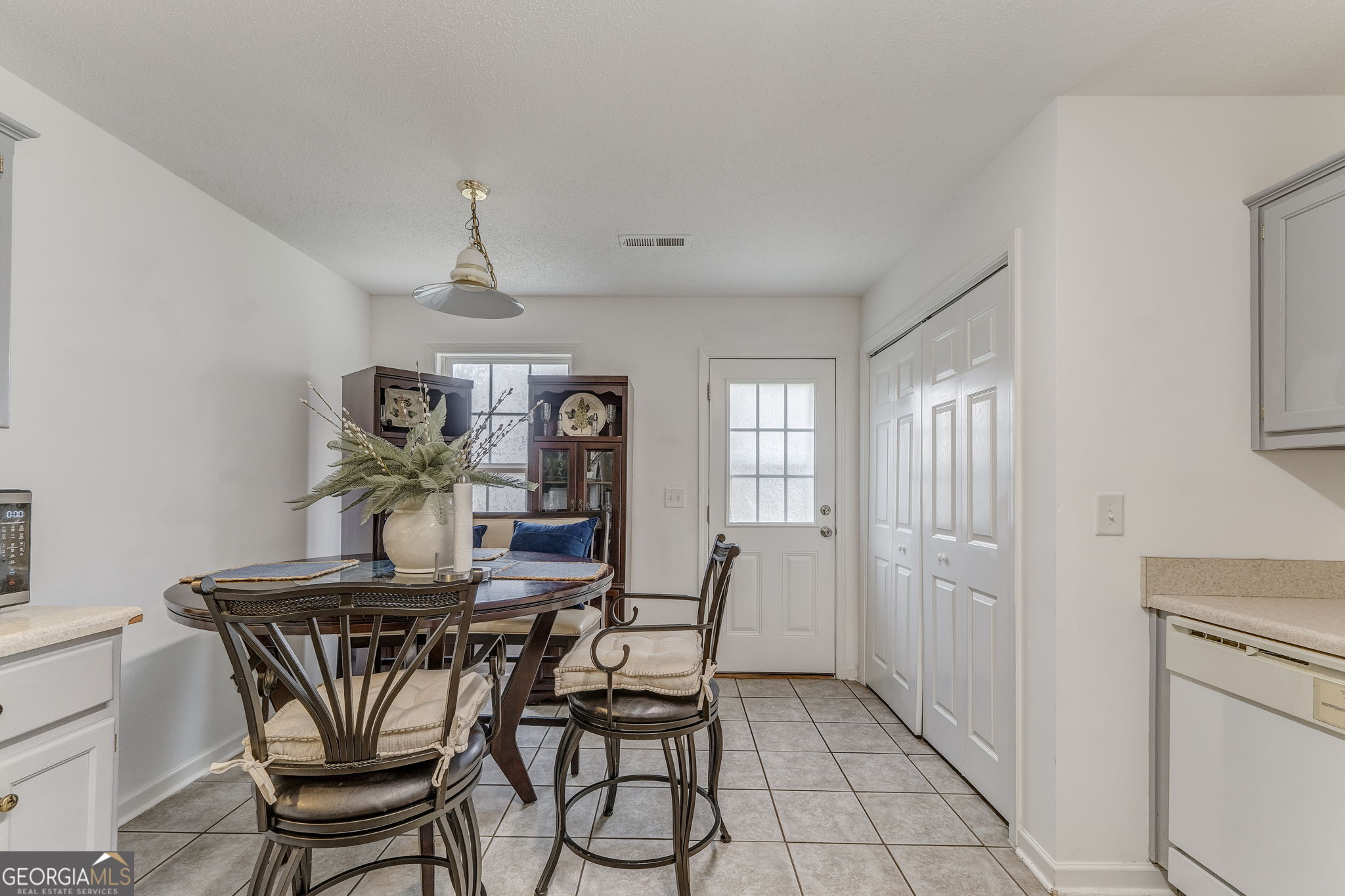 1 Green Acre Road Northeast Rome, GA 30165 - Photo 7 of 30 a dining room with furniture and window
