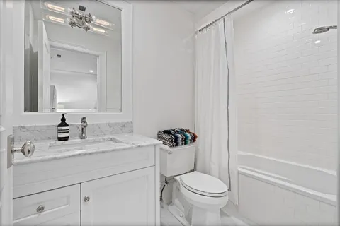 $3,500,000 | 2633 North Dayton Street, Chicago, IL 60614