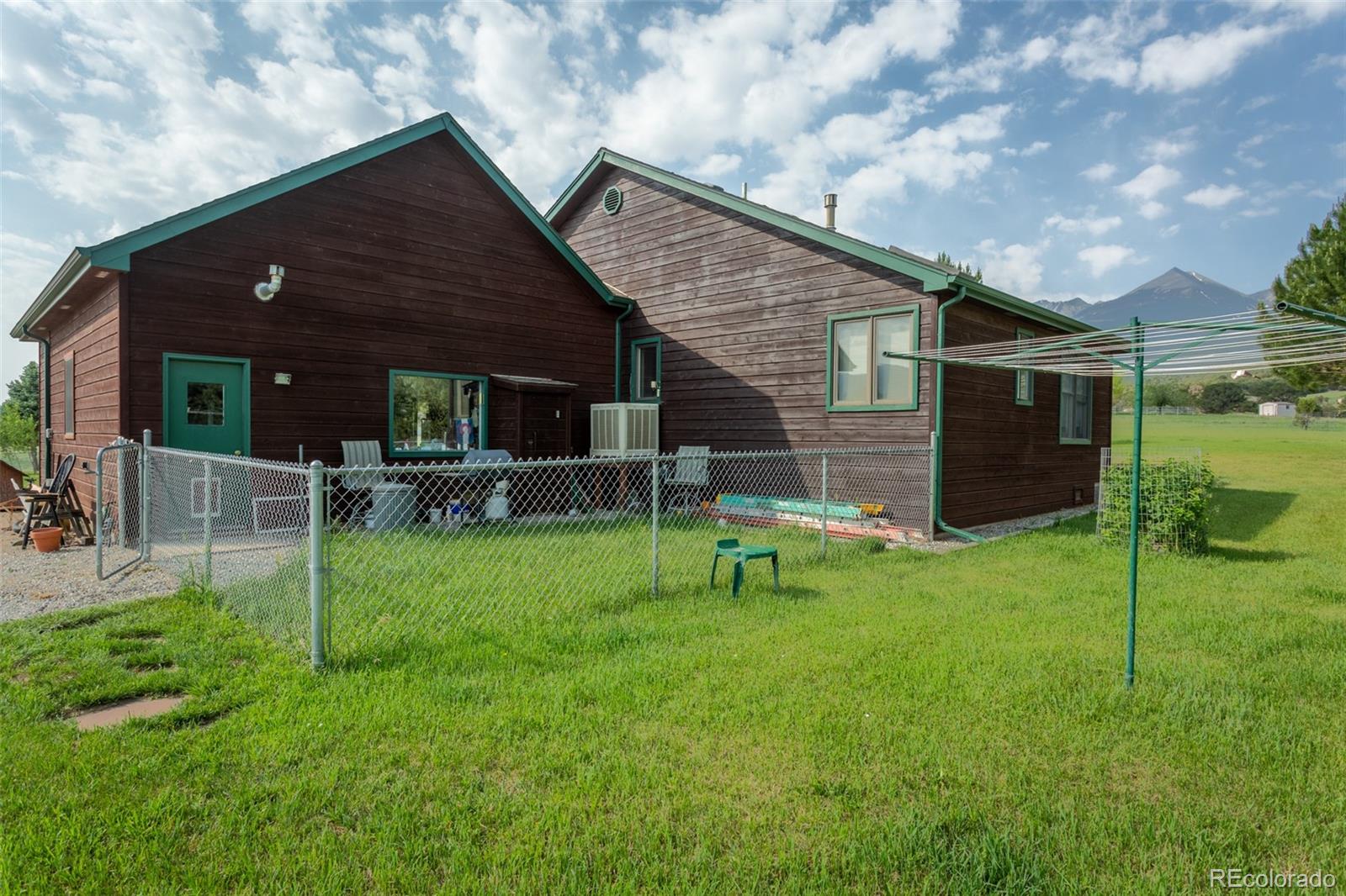 199 East Blarney Stone Road Howard, CO 81233 - Photo 7 of 35 Gallery Image 7