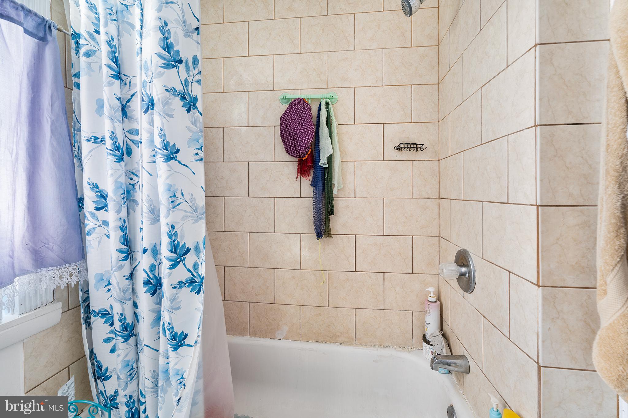 149 Hampden Road Upper Darby, PA 19082 - Photo 21 of 27