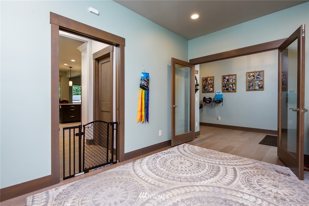 869 Bennett Road Bellingham, WA 98229 - Photo 14 of 35 Gallery Image 14