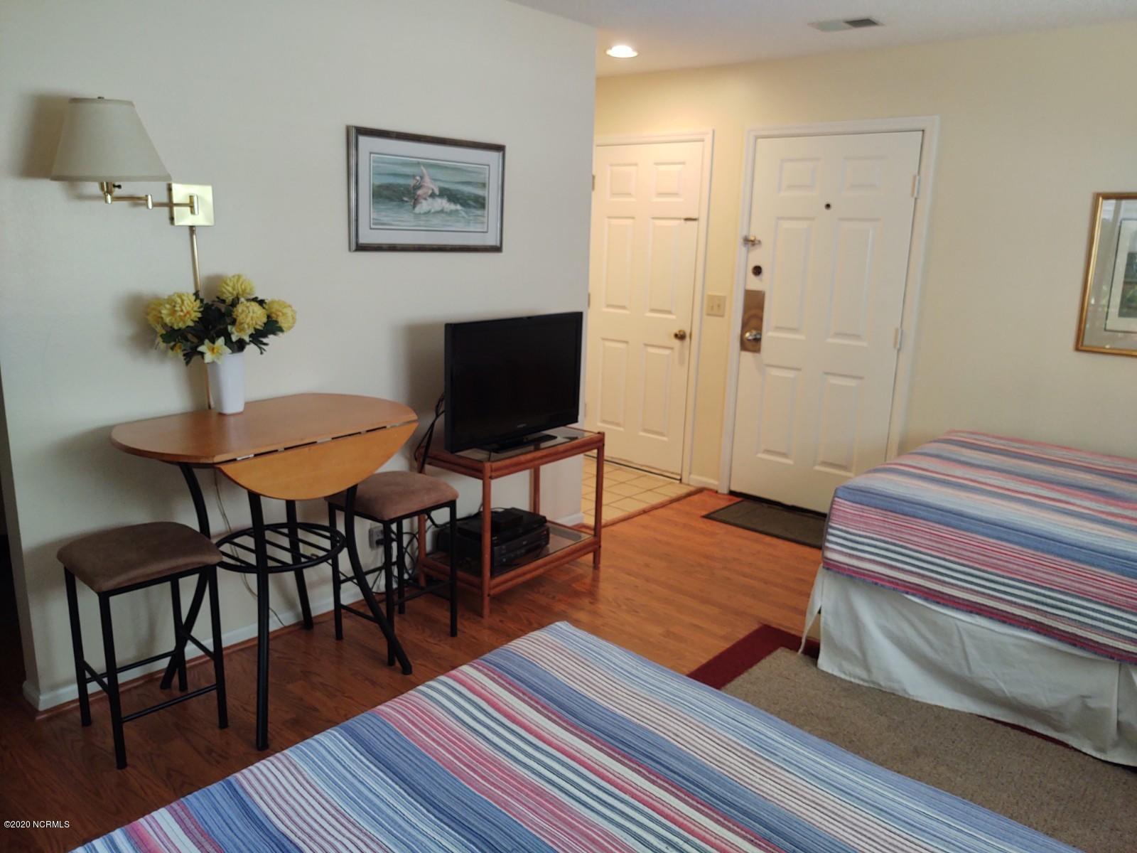 219 Clubhouse Road, Unit 1 Sunset Beach, NC 28468 - Photo 9 of 11 502