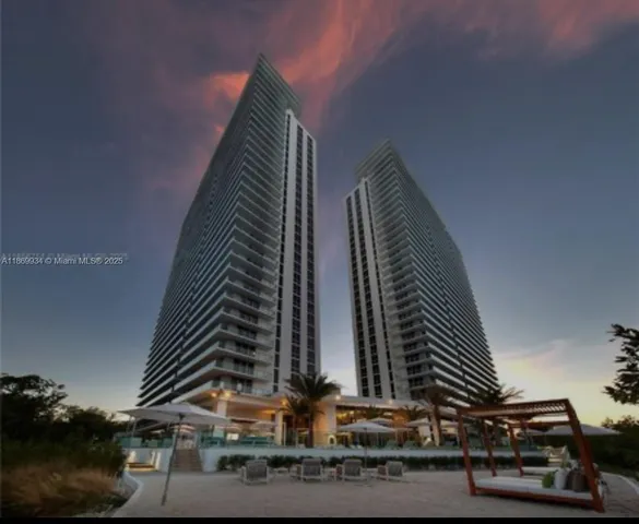 a view of a house with street