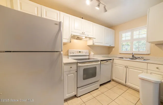 $89,900 | 2499 Country Club Drive, Unit D112, Titusville, FL 32780