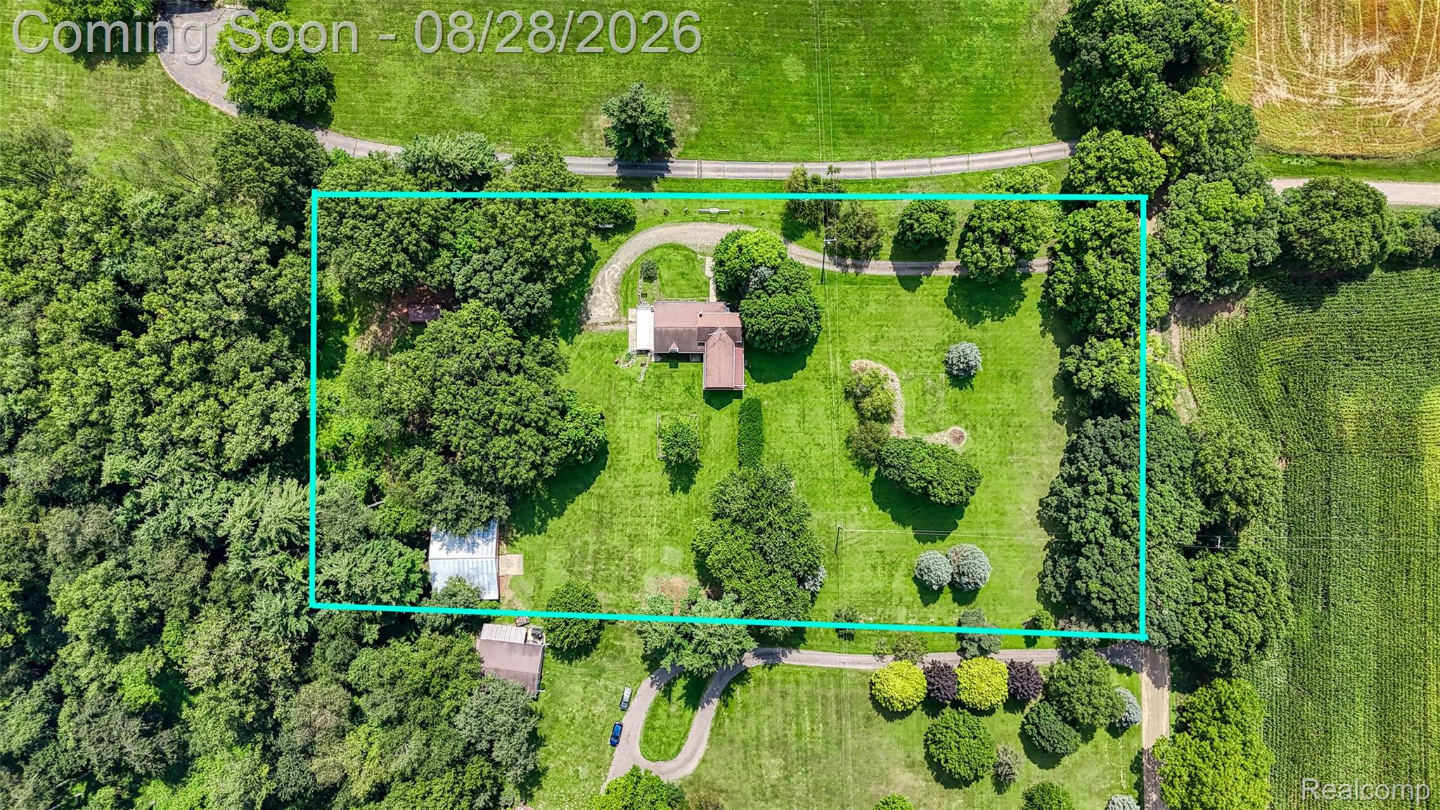 1010 North Truhn Road Fowlerville, MI 48836 - Photo 2 of 67 DJI_20260824014351_0018_D_6.jpg