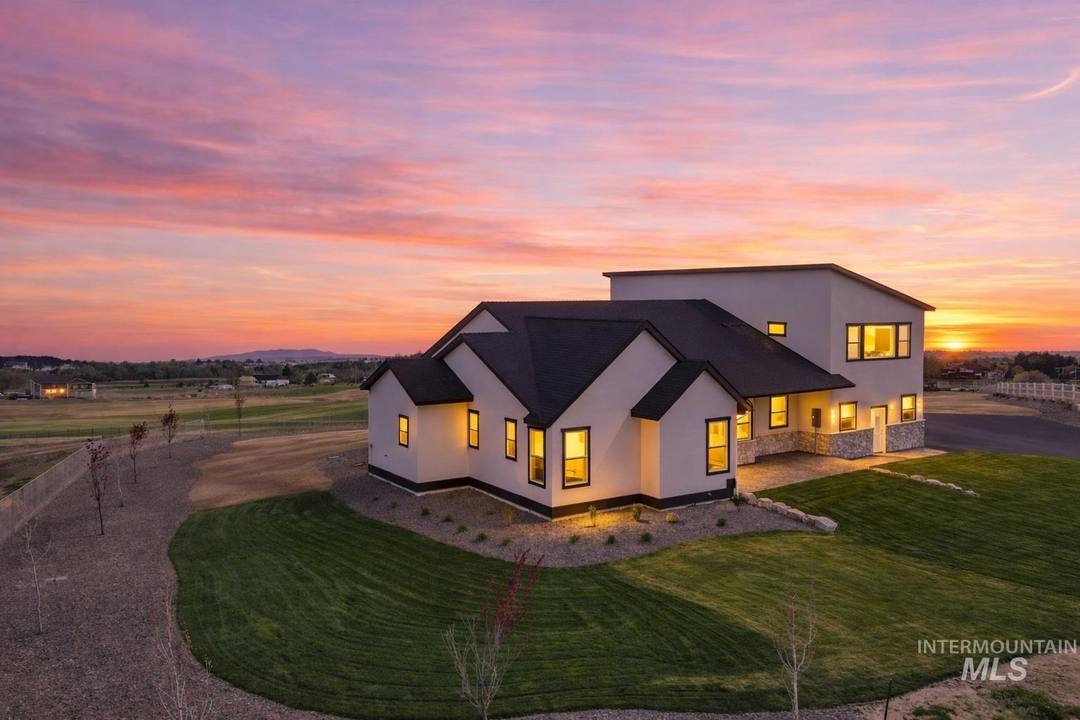 9264 Basin Kid Court Middleton, ID 83644 - Photo 3 of 50