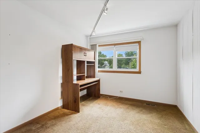 $449,000 | 6620 Oak Tree Trail, Woodridge, IL 60517