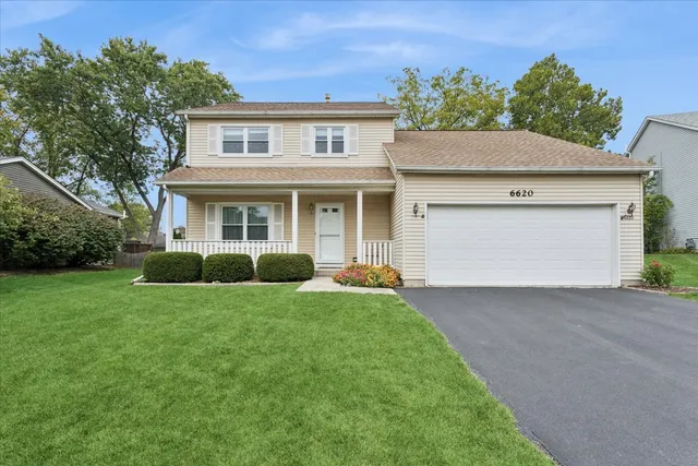 $449,000 | 6620 Oak Tree Trail, Woodridge, IL 60517