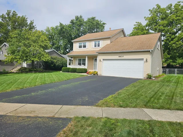 $449,000 | 6620 Oak Tree Trail, Woodridge, IL 60517