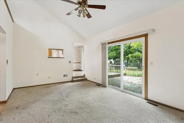 $449,000 | 6620 Oak Tree Trail, Woodridge, IL 60517