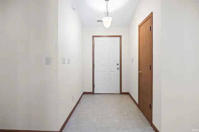 $1,800 | 116 North Furlong Drive, Lafayette, IN 47905